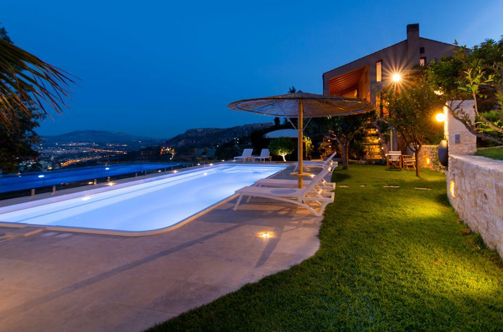 Villa Vollard With Amazing View Pool 伊拉克利翁 设施 照片