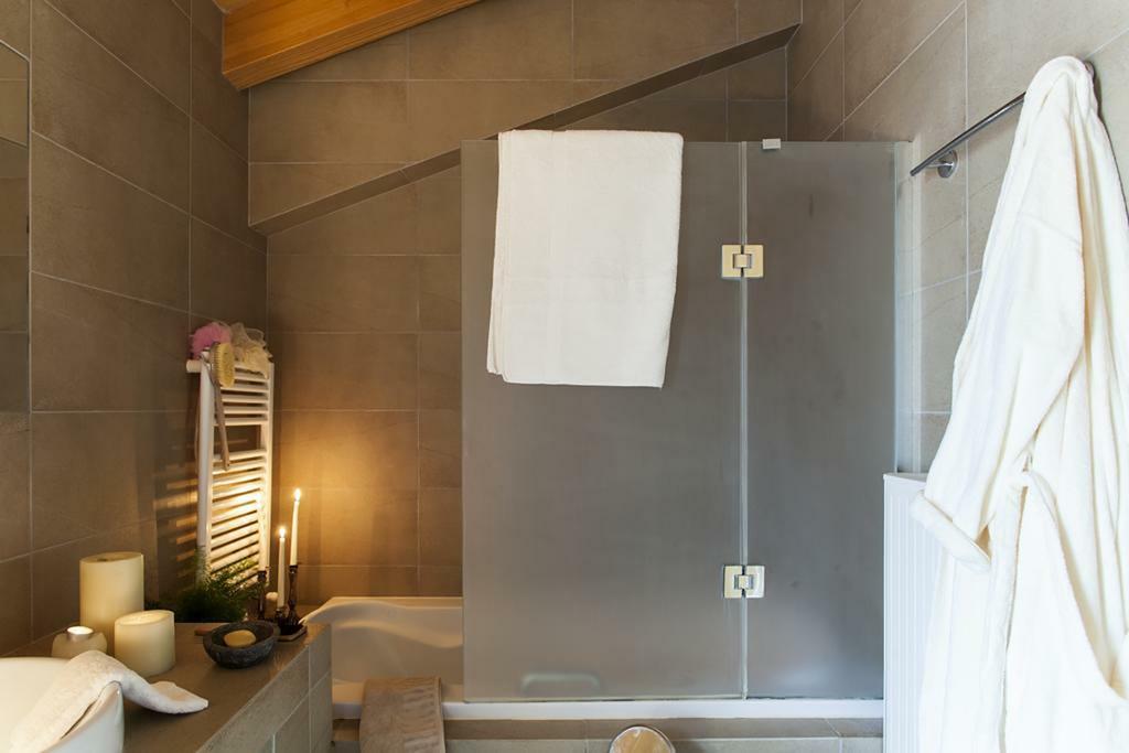 Villa Vollard With Amazing View Pool 伊拉克利翁 客房 照片